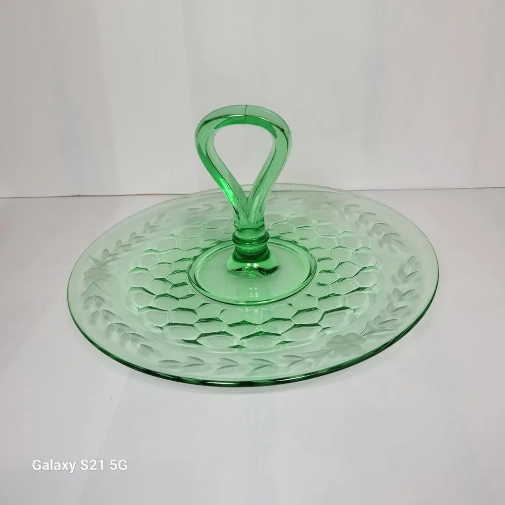 Vintage Green Tidbit Tray, Center Handle, Bar Plate